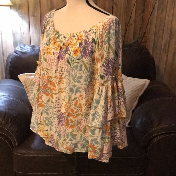 Adora Cream Feeling Special Ruffle Floral Off the Shoulder Top Size L - Picture 4 of 8